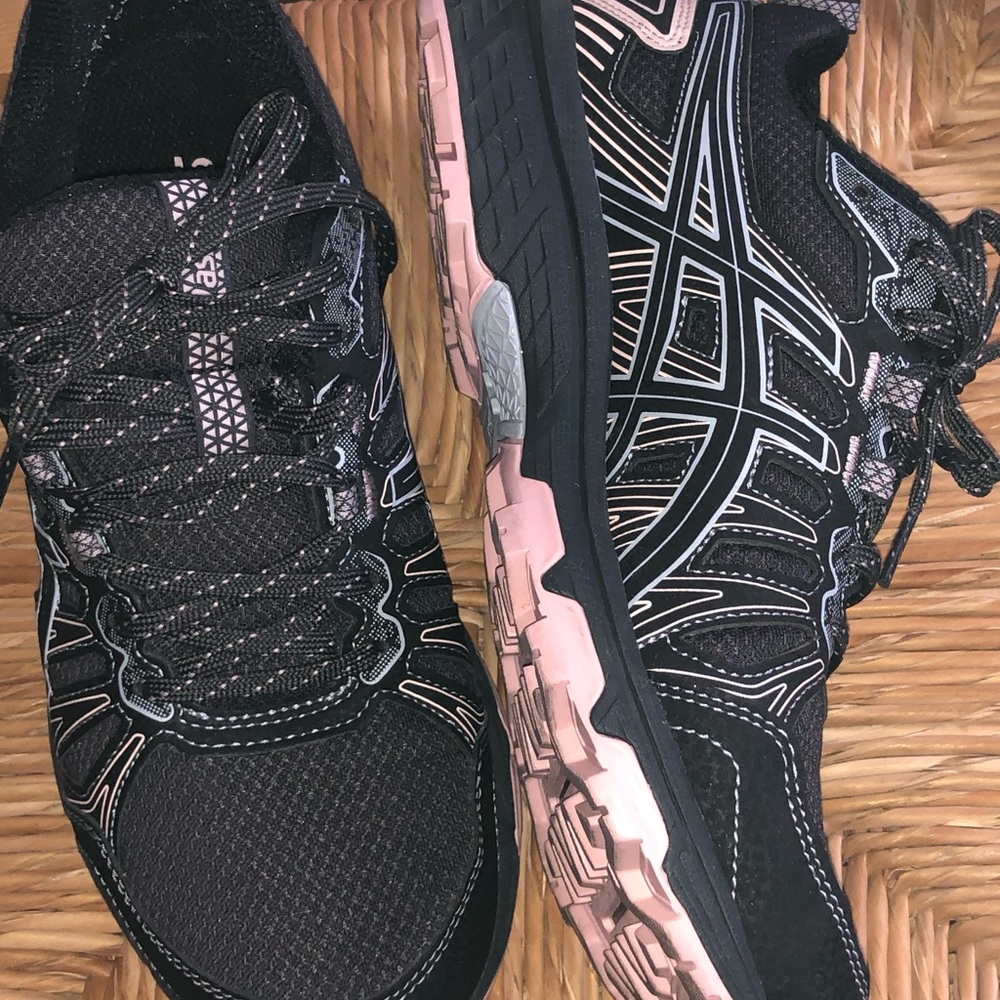 ASICS Womens ASICS Women's Gel-Venture 7 Running/Hiking Shoes.